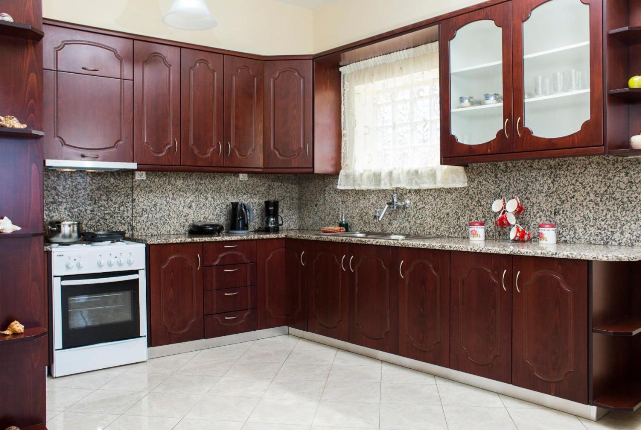 Mavros Molos Seaside Apartment Kíssamos Exterior foto